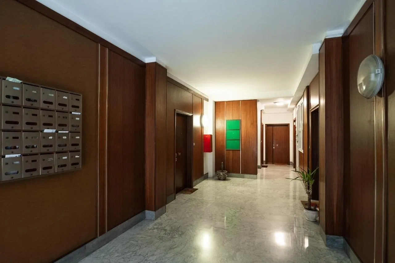Apartment Maison Ammiragli Vatican Rooms Rome Italy